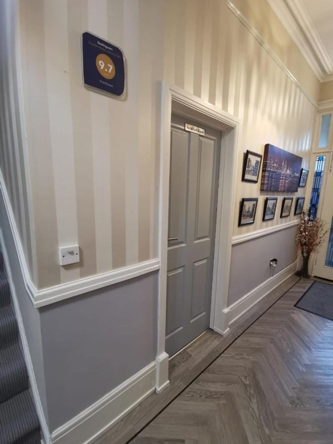 Vale House Panzió Southport Kültér fotó