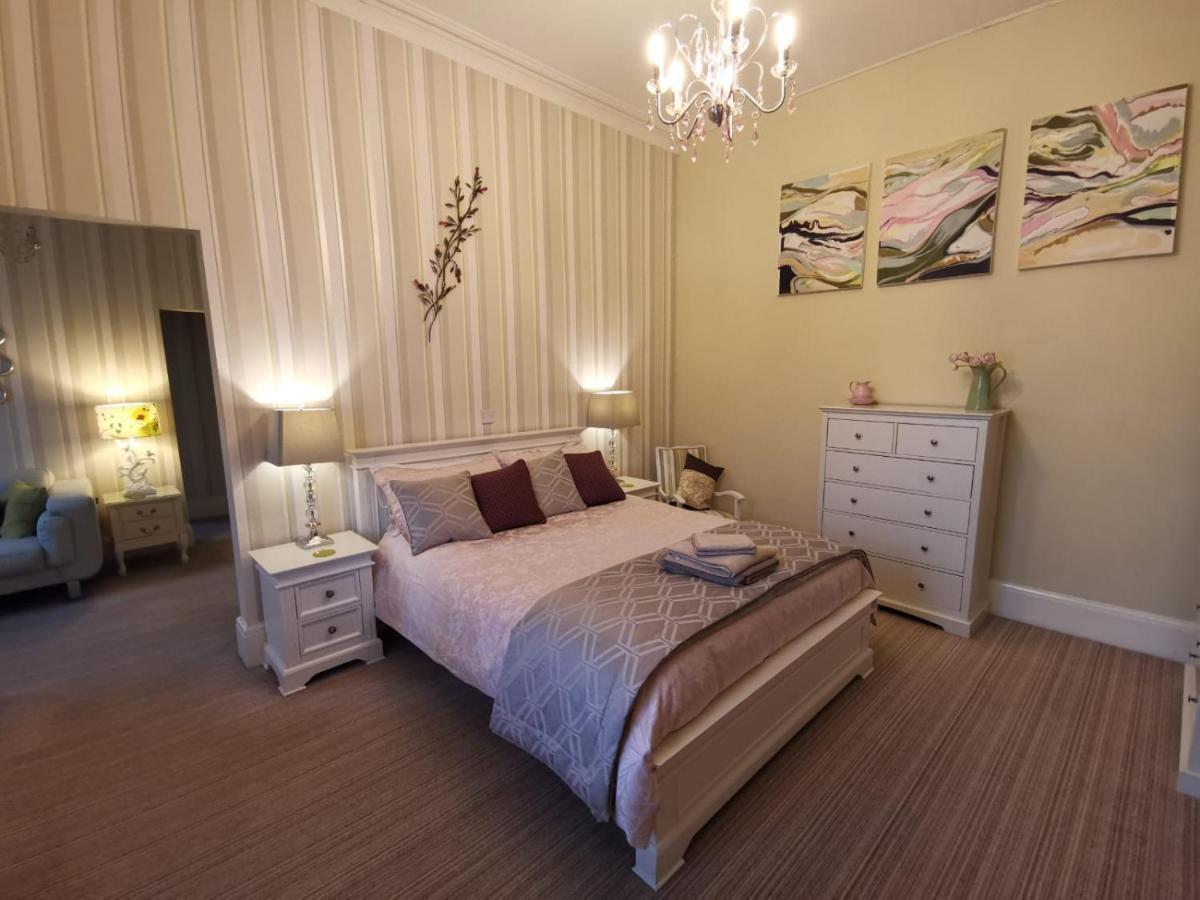Vale House Panzió Southport Kültér fotó